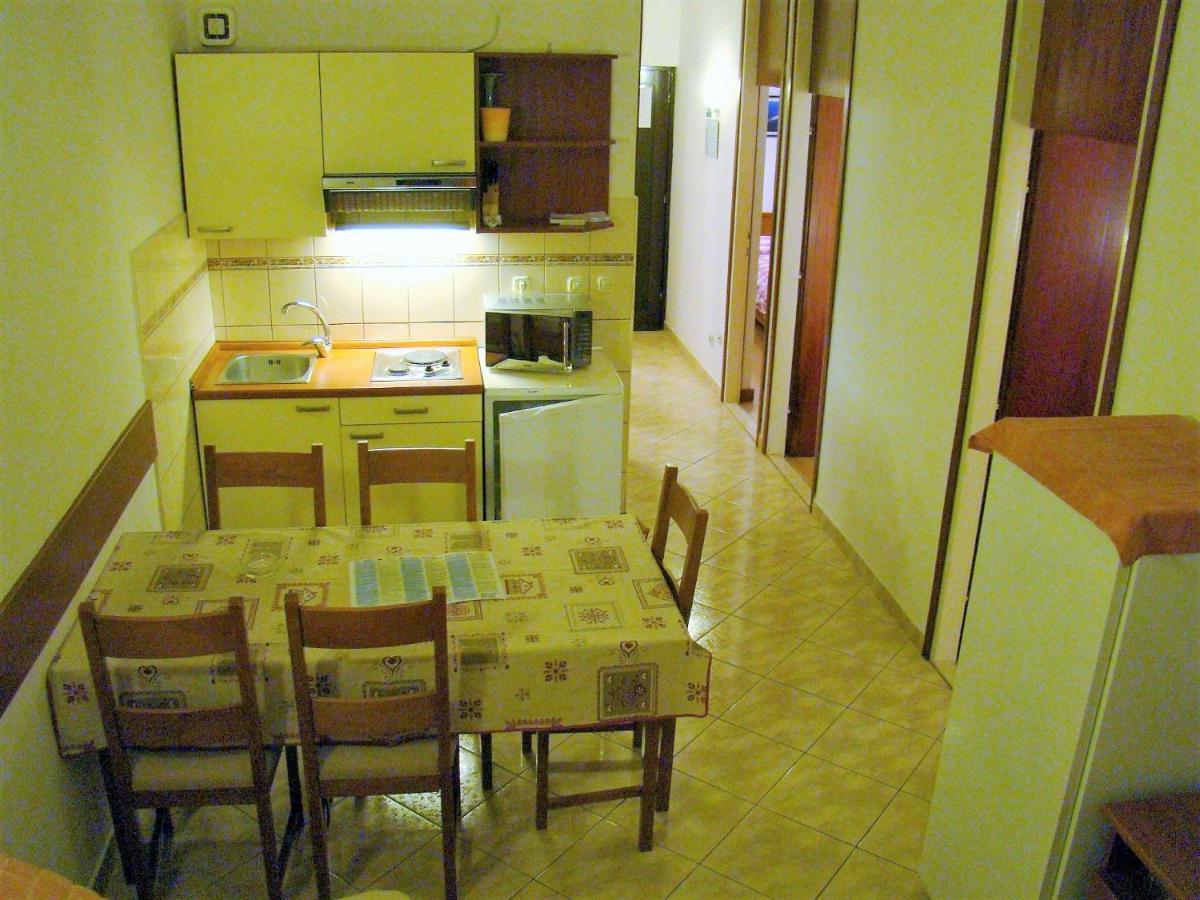 Apartments Lavica Podstrana Exterior photo