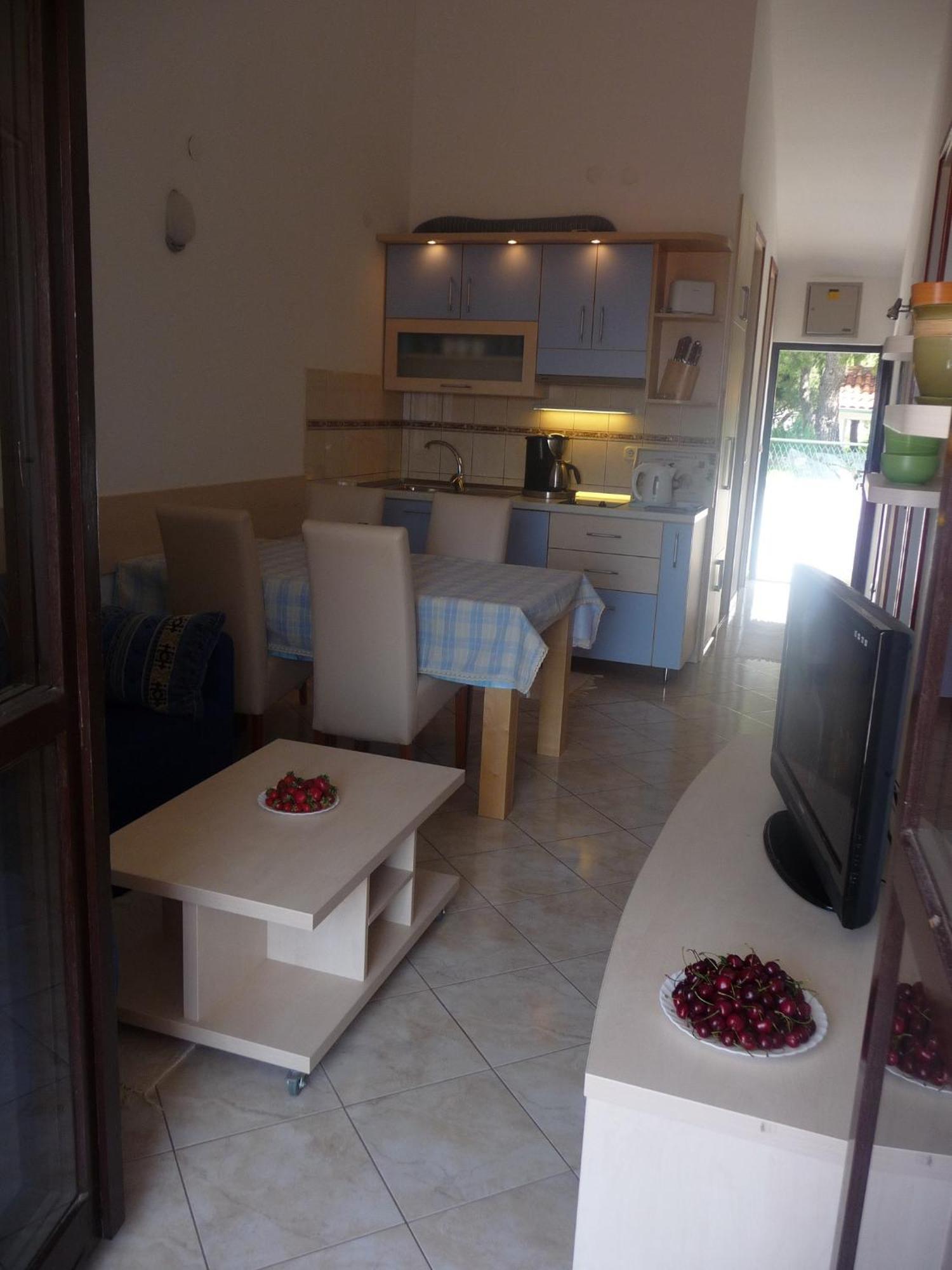 Apartments Lavica Podstrana Room photo
